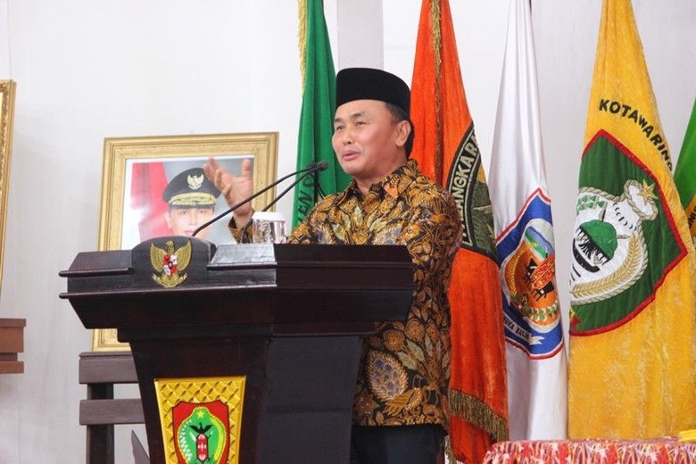 Gubernur Kalteng Kutuk Teroris yang Nodai Simbol Agama Gubernur Kalteng Kutuk Teroris yang Nodai Simbol Agama