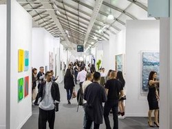 Art Central Hong Kong Sukses Jual-Beli Karya Lebih dari Rp 5 M