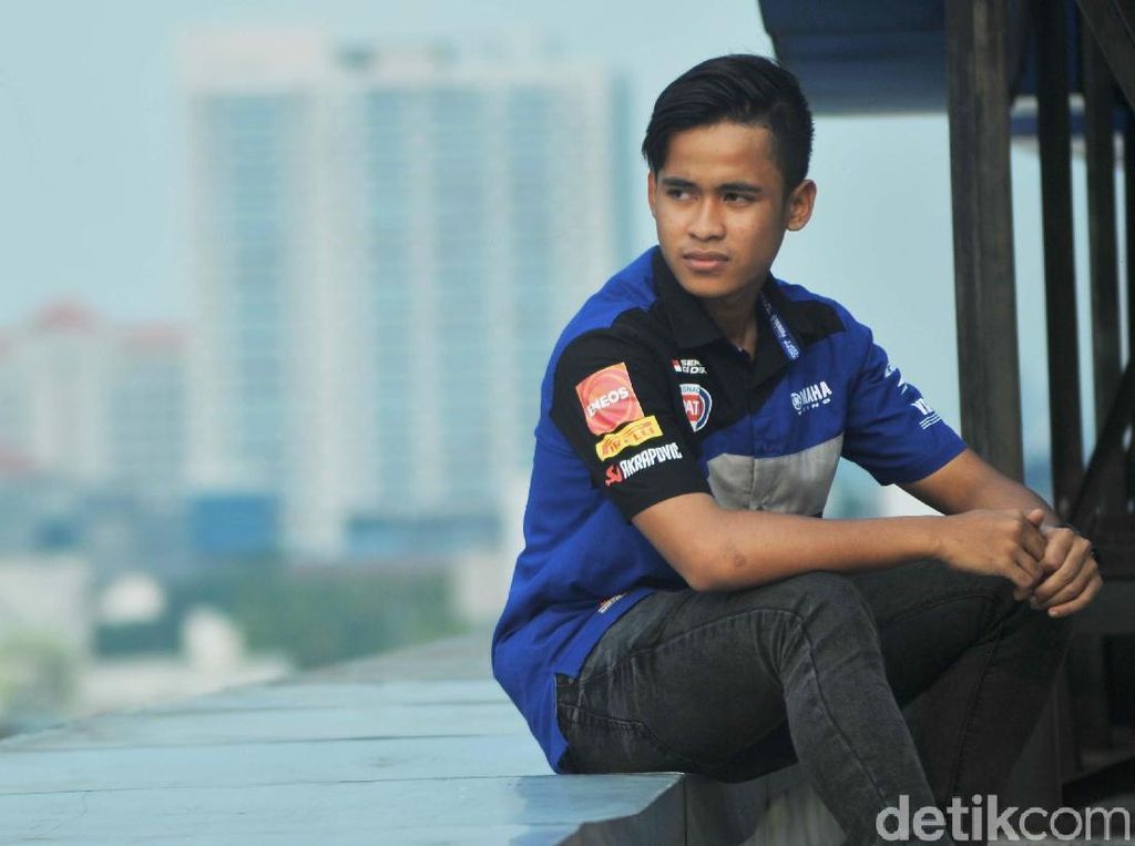 Galang Hendra Tak Lagi Dipandang Sebelah Mata Dunia Balap Eropa Galang Hendra Tak Lagi Dipandang Sebelah Mata Dunia Balap Eropa