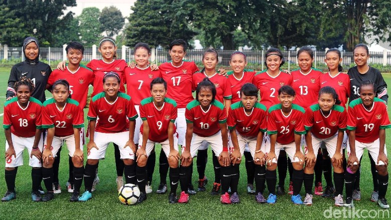 Timnas Wanita Indonesia Masih Gugup dan Tidak Pede Timnas Wanita Indonesia Masih Gugup dan Tidak Pede