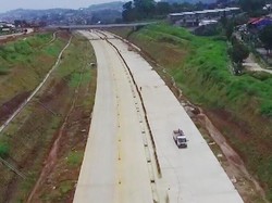 Masih Gratis, Tol Batang-Semarang Dipakai Satu Jalur Saat Mudik