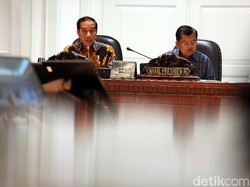 Jokowi Setuju JK Jadi Pihak Terkait Gugatan Cawapres di MK