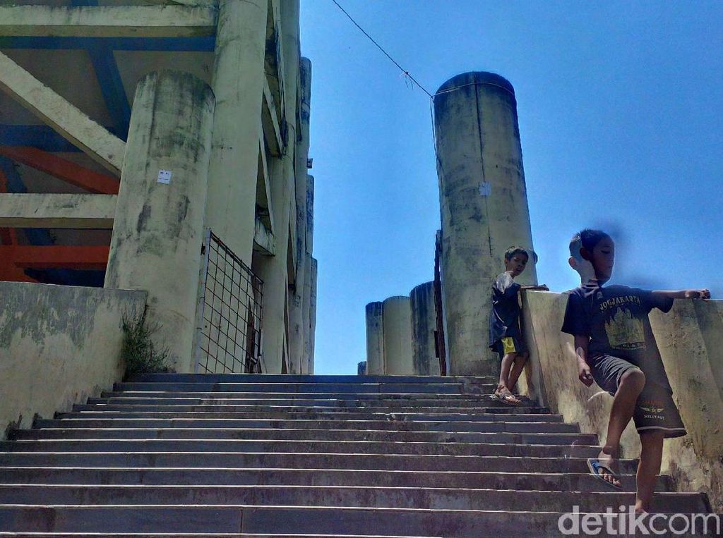 Warga Malah Tak Tahu Gedung Shelter Tsunami Banten Dikorupsi Warga Malah Tak Tahu Gedung Shelter Tsunami Banten Dikorupsi