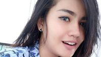 Cantiknya Oza Moza, PNS Asal Karawang yang Hobi Kulineran