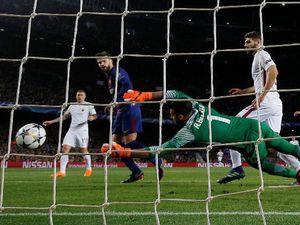 Ada Sedikit Penyesalan Pique pada Kemenangan Barca atas Roma