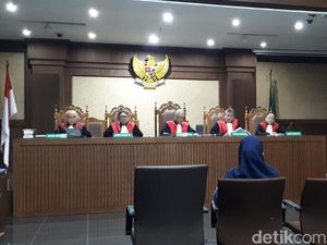 Saksi: Novanto Tidak Mau Minum Obat dan Marahi Perawat