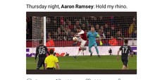 Aksi Ramsey bahkan disamakan dengan Cristiano Ronaldo, penyerang Real Madrid yang mencetak gol salto ke gawang Juventus di Liga Champions beberapa hari sebelumnya. (Foto: Twitter @MMLe0)