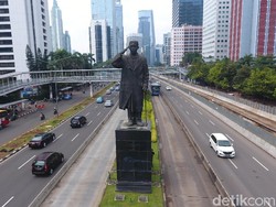 Belum Diperbaiki, Patung Jenderal Sudirman Masih Bolong