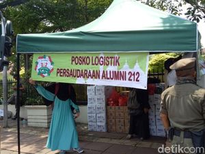 PA 212 Siapkan Posko Logistik Pendemo Sukmawati di Bareskrim PA 212 Siapkan Posko Logistik Pendemo Sukmawati di Bareskrim