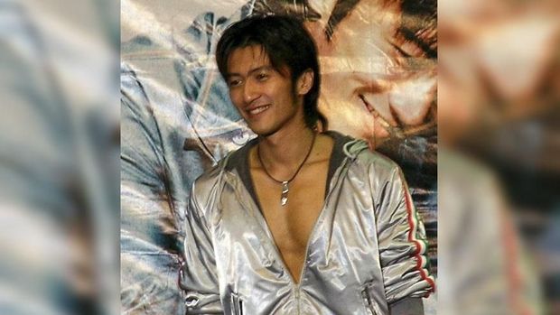 Nicholas Tse saat masih berkarier sebagai aktor dan penyanyi