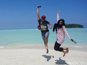 Pasir Timbul di Raja Ampat, Siapa yang Tidak Tergoda?