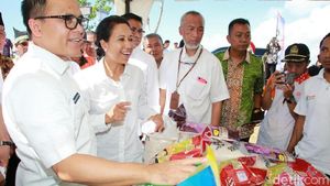 Rini Beli Beras Organik hingga Jagung di Banyuwangi, Borong Bu
