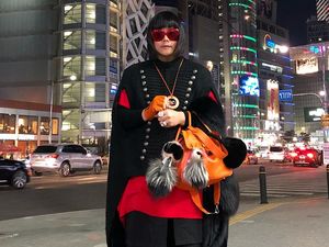 Liburannya Cowok Tajir Pengoleksi Tas Hermes dari Thailand