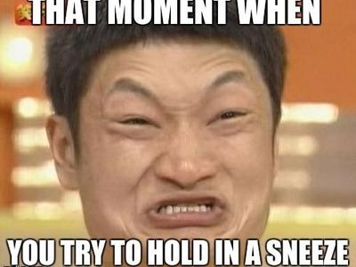 10 Meme Lucu Ekspresi Ketika Kamu Harus Menahan Bersin