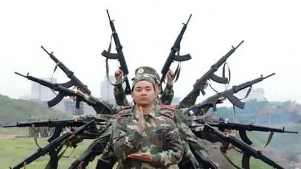 Sisi Humoris Para Tentara dalam Jepretan Kamera