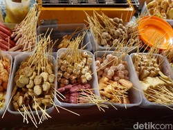Di BKT Jakarta Timur Ada Yakitori, Telur Gulung hingga Seafood Lezat