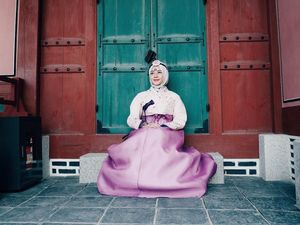 Anyonghaseyo, Cantiknya Gaya Hijab Natasha Rizki Saat Jalan-Jalan di Korea Anyonghaseyo, Cantiknya Gaya Hijab Natasha Rizki Saat Jalan-Jalan di Korea