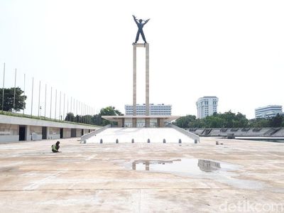 Foto: Hampir Rampung, Ini Wajah Baru Lapangan Banteng