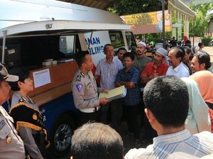 Di Blitar, Perpanjangan SIM Bisa Dibikin di Depan Masjid