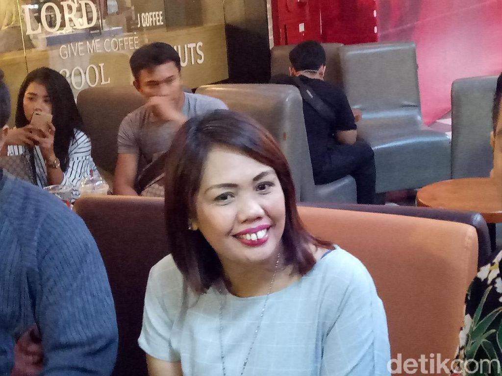Mak Vera Dituding Doyan Judi, Ely Pertanyakan Uang Miliaran Olga yang Terkuras Mak Vera Dituding Doyan Judi, Ely Pertanyakan Uang Miliaran Olga yang Terkuras