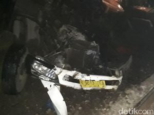 Truk Hancur karena Tabrakan dengan KA Sancaka, Sopir Menghilang