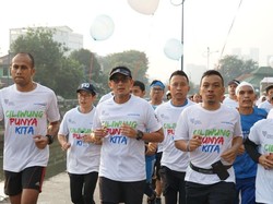 Sandi: Dishub Harus Berani Derek Mobil di Kawasan Elite Senopati