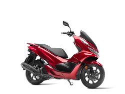 Honda Ikut Ganti Tampang Skuter Bongsor PCX125