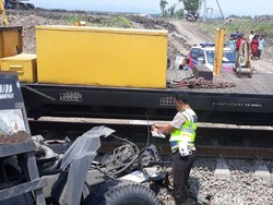 Sopir Ngaku Truknya Mogok, Kabur sebelum Ditabrak KA Sancaka