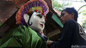 Mengintip Sarangnya Ondel-ondel di Jakarta