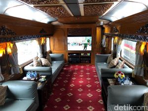 Kereta Wisata yang Bawa Jokowi Disewa, Begini Fasilitasnya