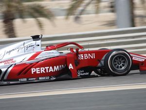 Sean Gelael Langsung Raih Poin di Seri Perdana F2 2018 Sean Gelael Langsung Raih Poin di Seri Perdana F2 2018