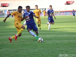 Madura United Tumbangkan Sriwijaya, Bhayangkara Ditahan PSIS