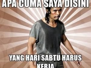 10 Meme Kocak Harus Kerja Saat Weekend