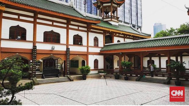 Masjid Chengdu Huangcheng, China.