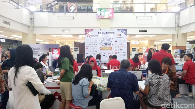 Suasana di Mega Travel Fair Palembang 2018 (Raja Adil/detikTravel) Suasana di Mega Travel Fair Palembang 2018 (Raja Adil/detikTravel)