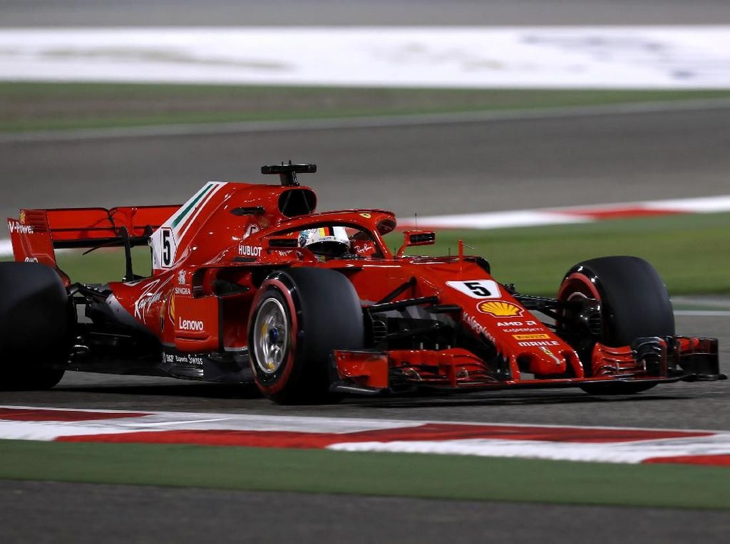 Ungguli Raikkonen, Vettel Rebut Pole di Bahrain