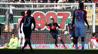 Namun, keunggulan itu tidak bertahan lama. Corentin Tolisso menciptakan gol balasan untuk menyamakan skor. (Foto: Michael Dalder/Reuters)