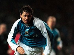 Andrei Kanchelskis meraih sukses dalam periodenya di MU, termasuk memenangi dua titel Premier League. Empat tahun di MU, Kanchelskis lantas berpindah-pindah klub mulai dari Everton, Fiorentina, dan Rangers. Di Rangers-lah dia sempat dipinjamkan ke City dan melalui masa singkat di sana. (Foto: Alex Livesey/ALLSPORT)