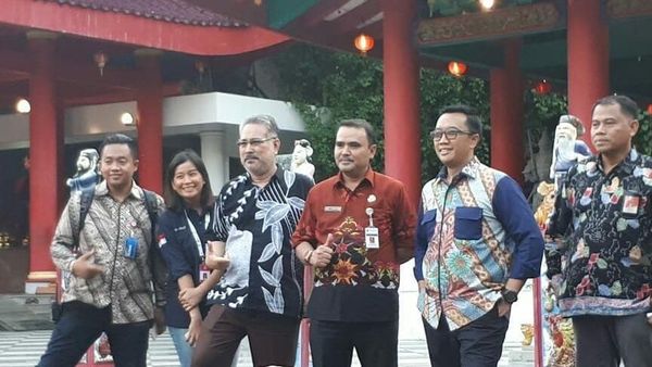 Foto: Imam Nahrawi & Klenteng Sam Poo Kong