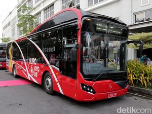 Dishub Tambah 10 Bus Suroboyo Baru, Dilengkapi CCTV dan GPS Dishub Tambah 10 Bus Suroboyo Baru, Dilengkapi CCTV dan GPS