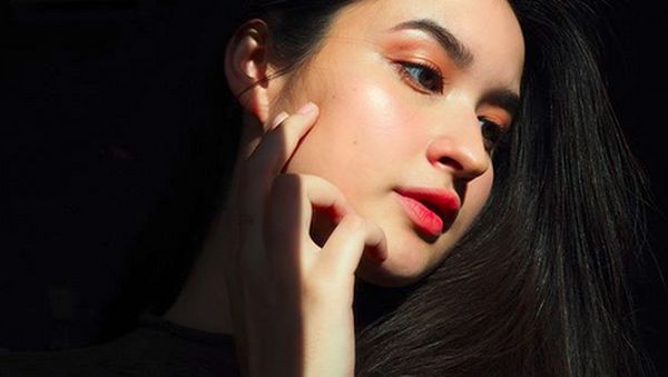 Cantiknya Stephanie, Putri Titi DJ yang Beranjak Dewasa