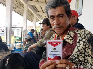 Puluhan Tahun Menunggu, Isam Bahagia Kini Dapat Sertifikat Gratis