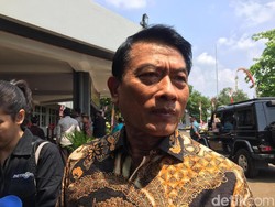 Moeldoko: Selamat Hari Buruh, Salurkan Aspirasi dengan Gembira