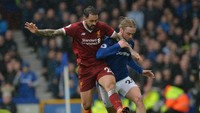 Di lini depan, Liverpool menurunkan Danny Ings yang jadi starter di Premier League untuk pertama kalinya setelah 916 hari. Foto: Peter Powell/Reuters