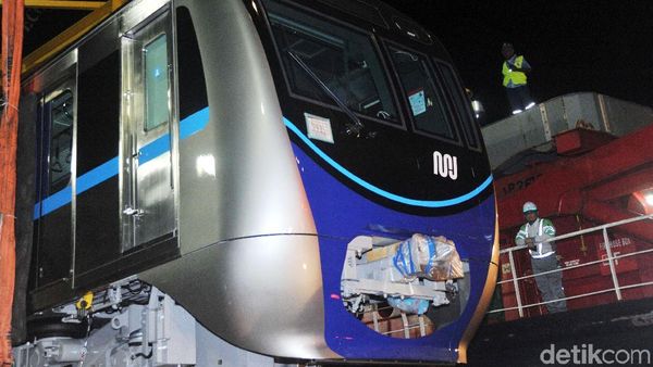 Begini Bentuk Kepala Kereta MRT