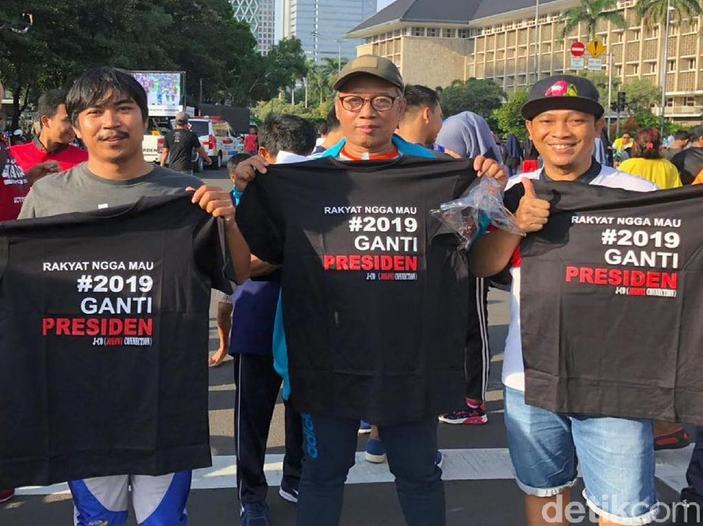 Relawan Dukung Jokowi Dua Periode Relawan Dukung Jokowi Dua Periode