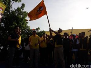 Dimeriahkan Pencak Silat, Gojo Kukuhkan Relawan Kepulauan Seribu Dimeriahkan Pencak Silat, Gojo Kukuhkan Relawan Kepulauan Seribu