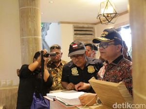 Dirjen Imigrasi Tegur Resor di Bitung Tak Isi Lengkap Data WNA Dirjen Imigrasi Tegur Resor di Bitung Tak Isi Lengkap Data WNA