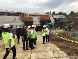 Jokowi: Tol Ciawi-Cigombong Beroperasi Juli 2018
