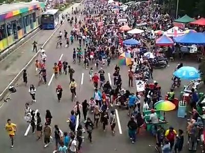 Detik-detik Warga Panik di CFD Thamrin dengar Teriakan Gedung Roboh